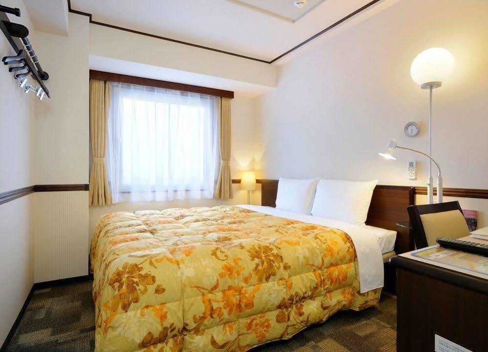 酒店 Toyoko Osaka Itami Airport Toyonaka